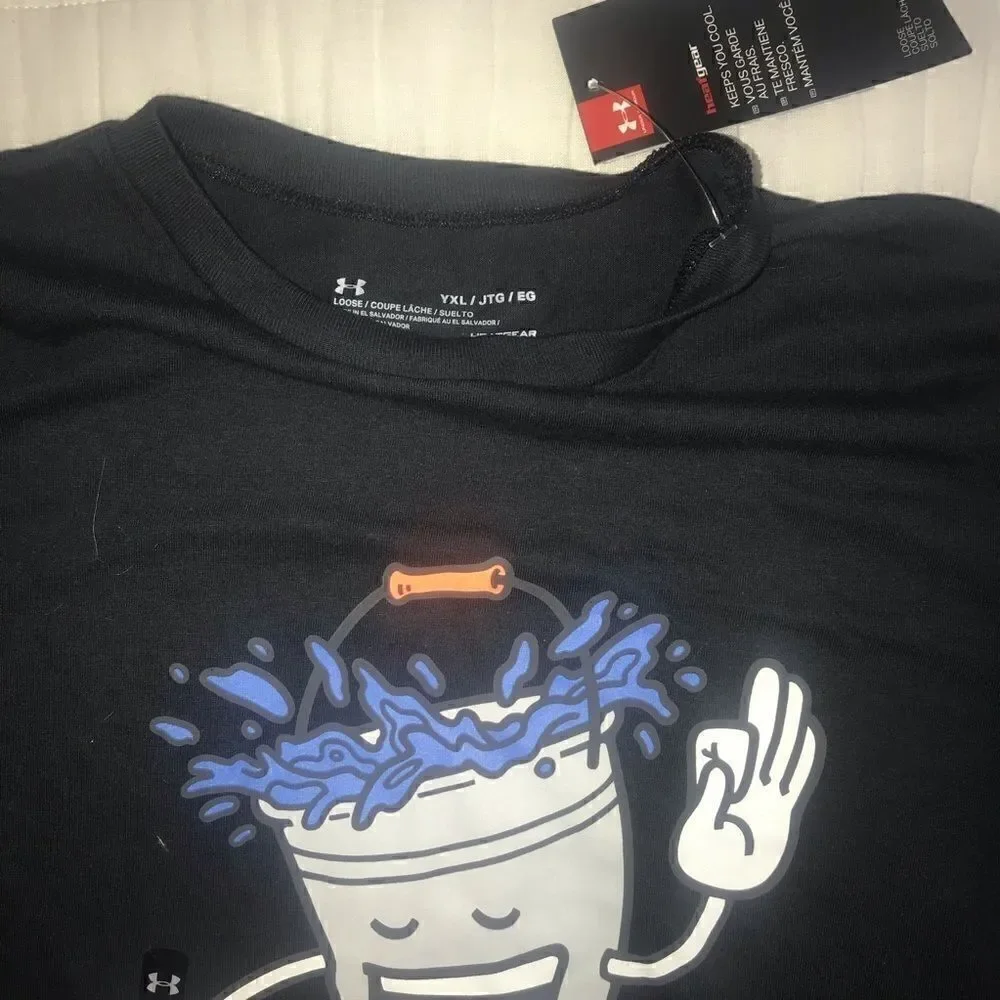 Under Armour boys heatgear T-shirt size YXL